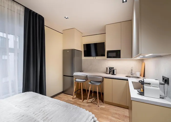 Apartment New 2026 Design With Free Parking *