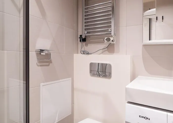 Apartment New 2026 Design With Free Parking Riga