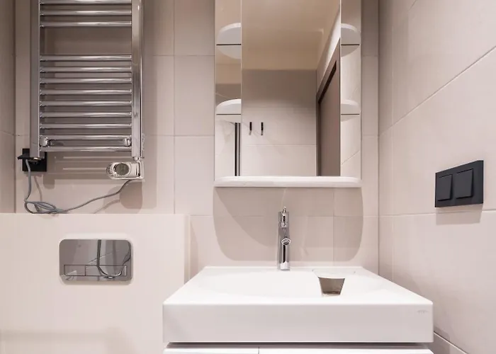 Apartment New 2026 Design With Free Parking