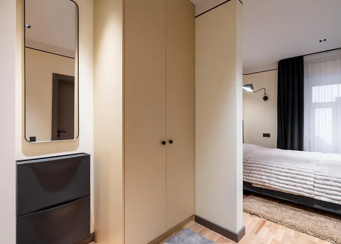 Apartment New 2026 Design With Free Parking *