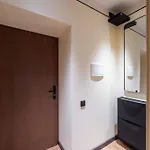 Apartment New 2026 Design With Free Parking