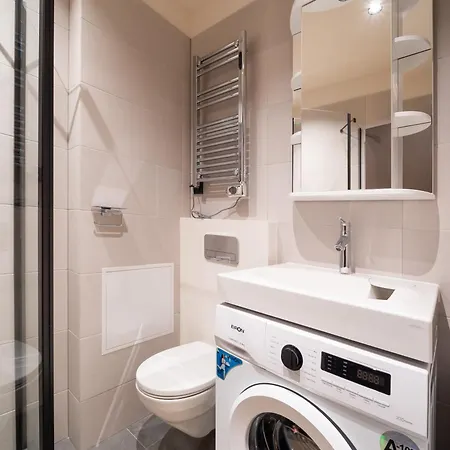 New 2026 Design With Free Parking Apartment *